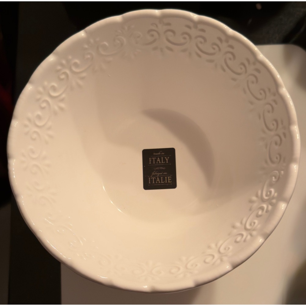 Maioliche Jessica Soup Bowls (3) White Embossed Scroll Scalloped Edge Italy